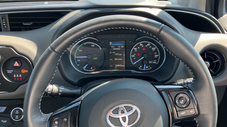 Toyota Yaris 1.5 Hybrid Icon 5dr CVT Hybrid Hatchback